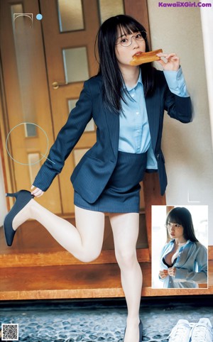 Miyu Kishi 岸みゆ, Young Jump 2022 No.30 (ヤングジャンプ 2022年30号)